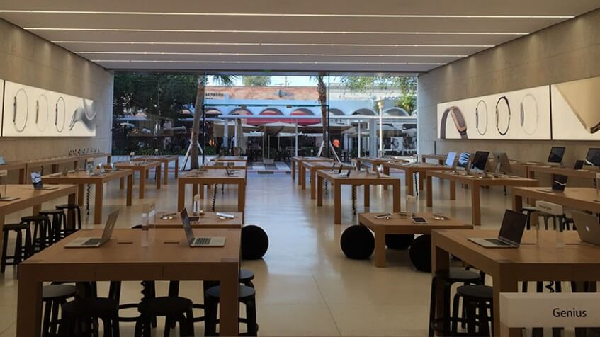 Apple Store - Hoar Construction