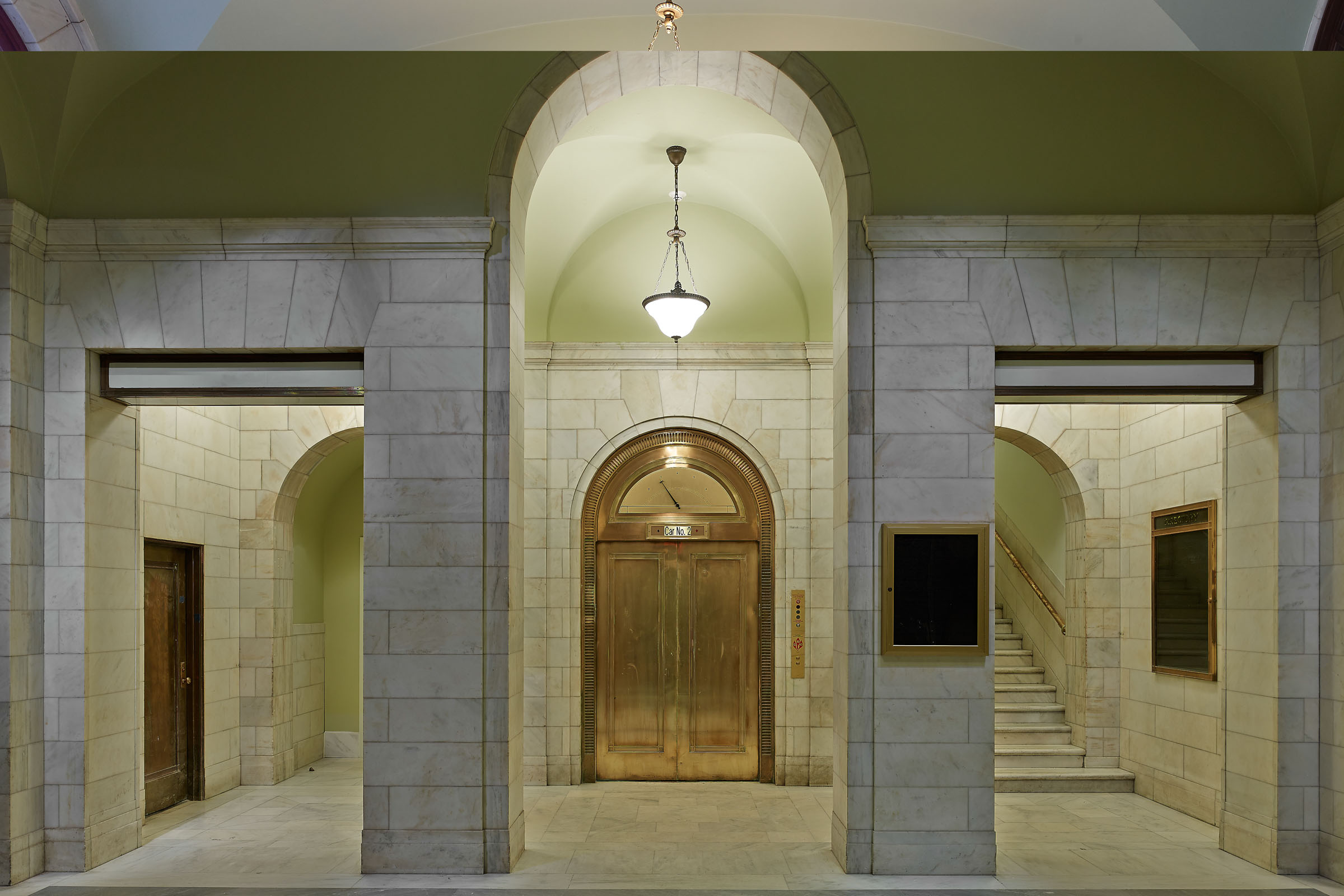 vance-federal-building-entrance