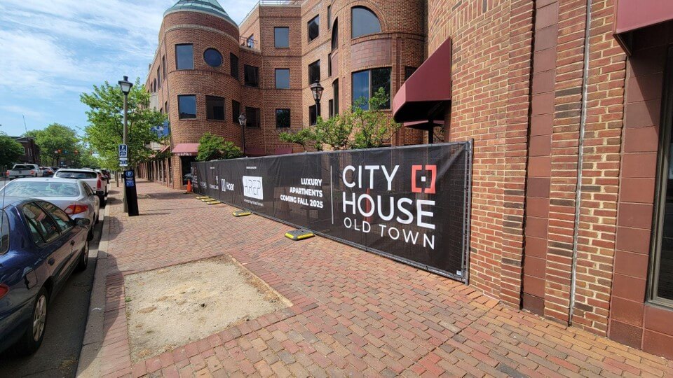 CityHouse exterior fencing